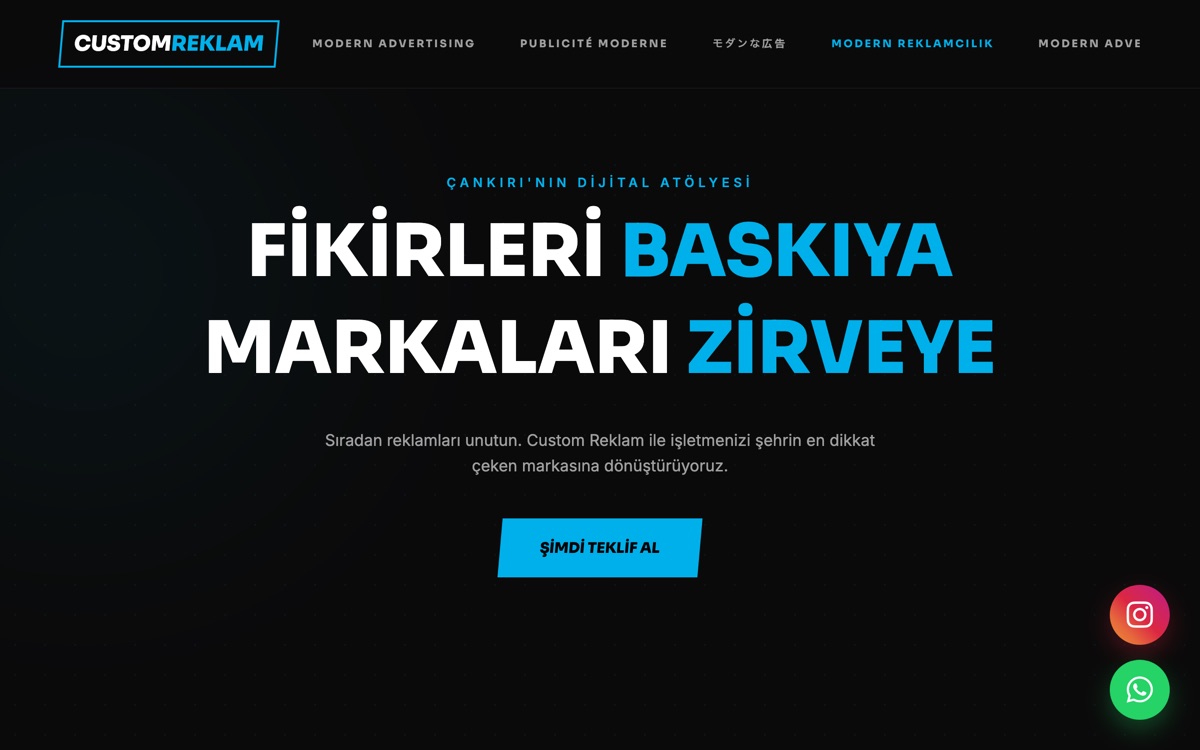 Custom Reklam sitesinin giriş ekranı.